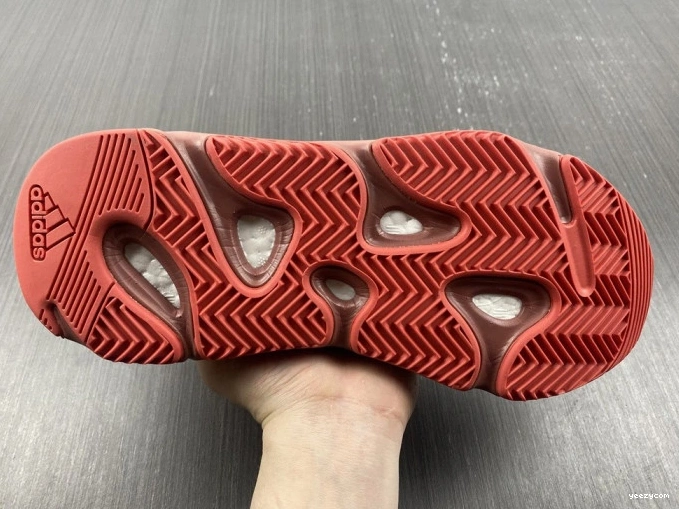 HQ6979 700 Adidas Hi-Res Yeezy Boost Red 0915